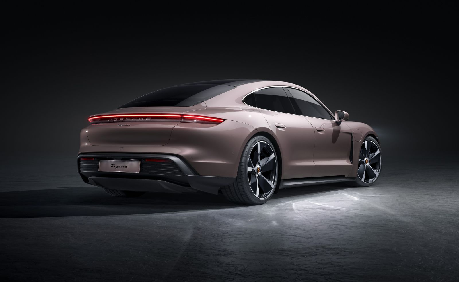 2021 porsche deals taycan electric car